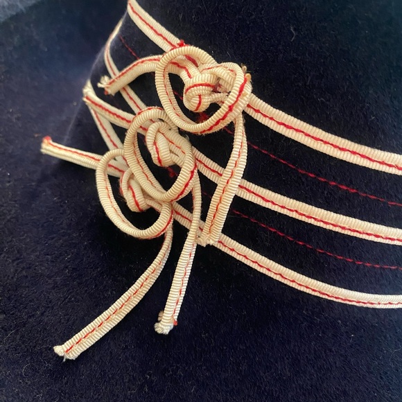 Designer vintage Jacoll fedora hat Navy felt with white ribbon and red stitching - Picture 4 of 6